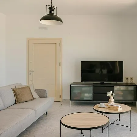 George By Select Villa