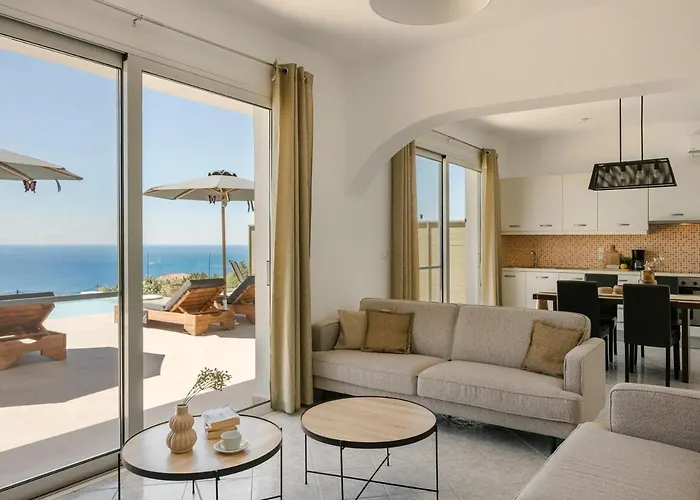 George By Select Lourdata (Kefalonia)