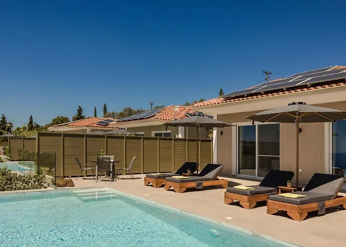 George By Select Lourdata (Kefalonia)